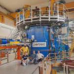 Testing software fault-tolerance techniques at the PARTREC cyclotron accelerator